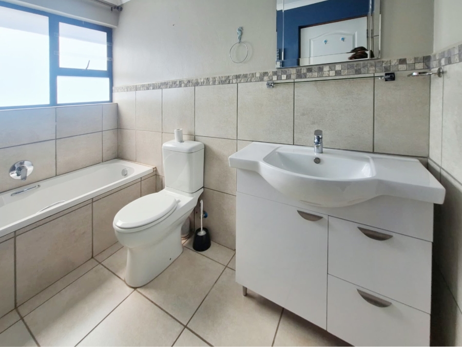 To Let 3 Bedroom Property for Rent in Magalies Golf Estate North West
